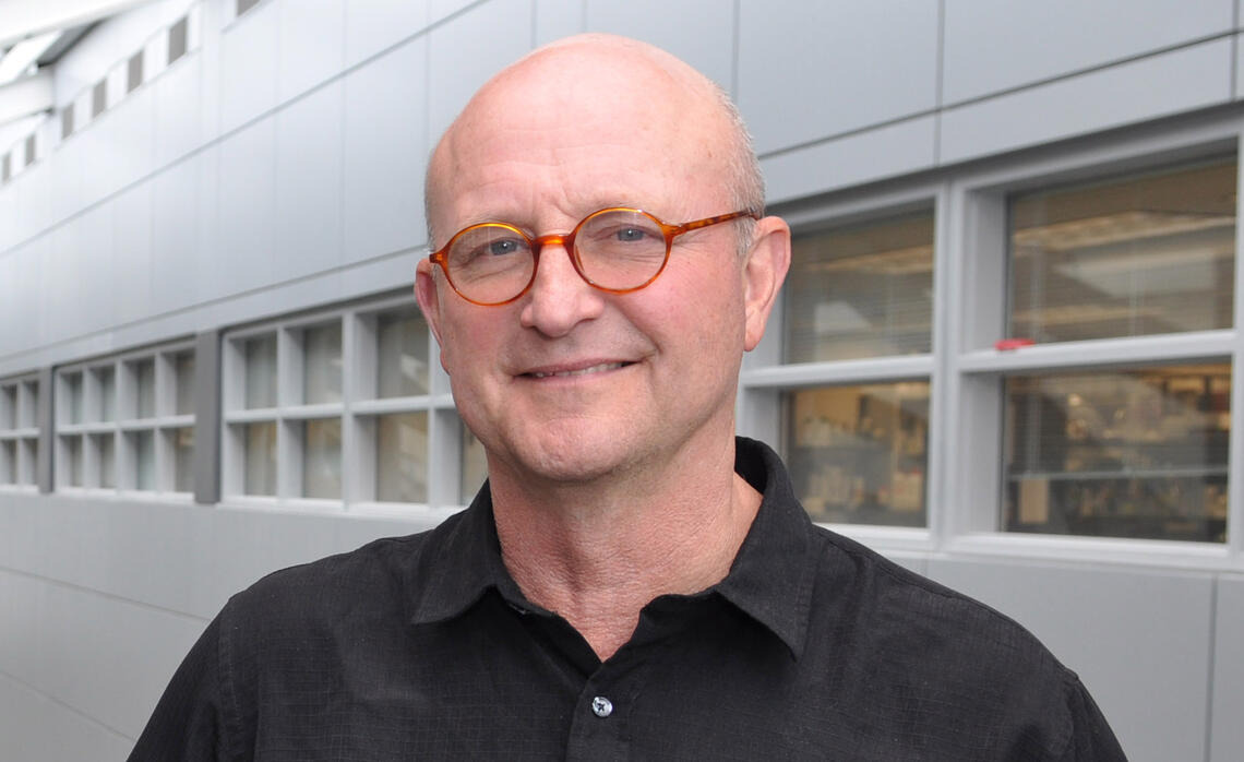 Dr. Karl Riabowol