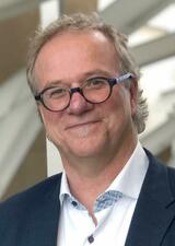 Stephen Robbins